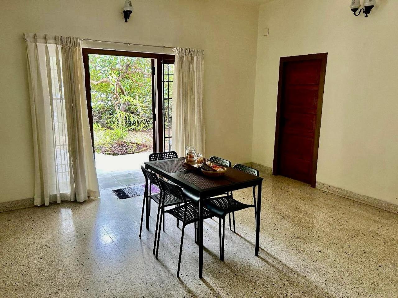 Mango Tree Villa Kochi Exterior foto