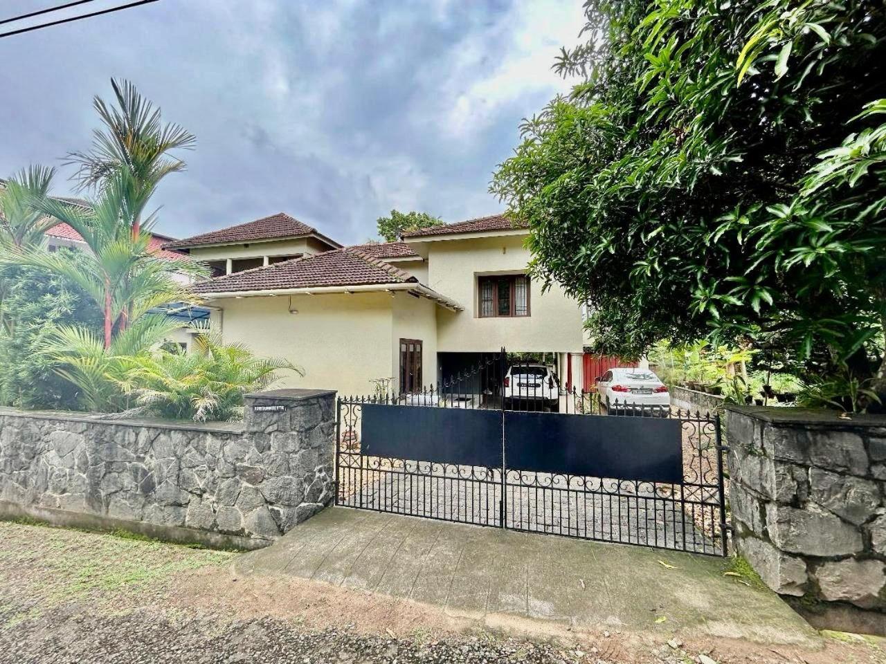 Mango Tree Villa Kochi Exterior foto
